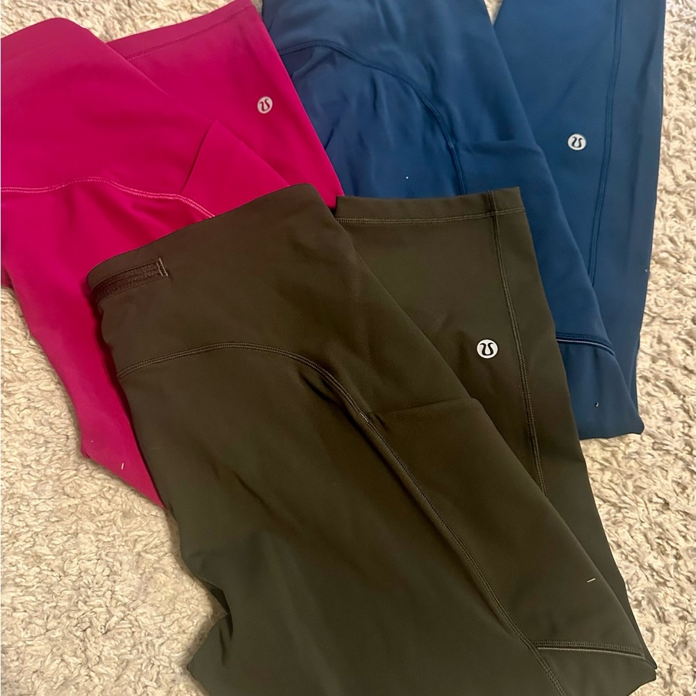 ❌SOLD❌Lululemon Leggings Bundle Cropped Pink, Black, and Blue Size 8